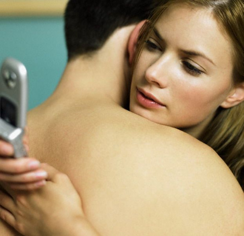 почему она женщина. мужчина и женщина в постели. афоризмы про любовь с первого взгляда. почему она женщина. покорная девушка.