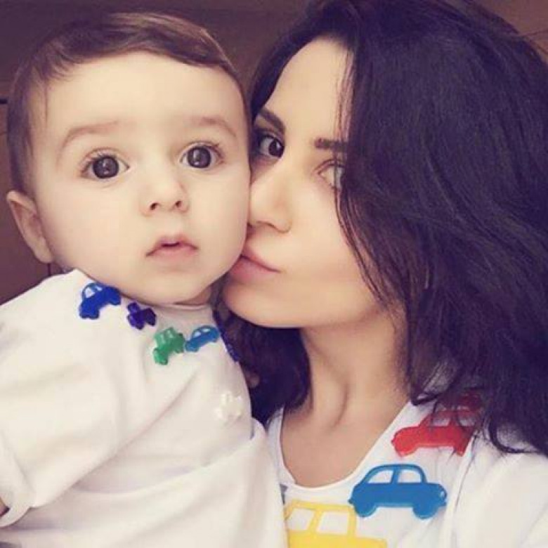 татары мальчики. карие глаза мальчика. гарик мартиросян семья. армянская мать с ребенком. кавказские дети.