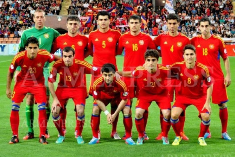 Байромян сборная армении. Сборная армении по футболу. Armenian national football team. Armenia fc. Armenian national football team.